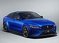 Sammler-Edition des Jaguar XE SV Project 8 mit dezentem Heckspoiler anstelle des verstellbaren Heckflügels